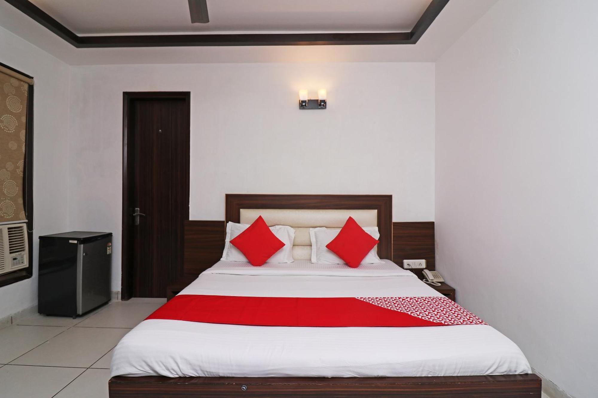 Wonderland Inn Near Aravali Biodiversity Park Gurgaon Zewnętrze zdjęcie