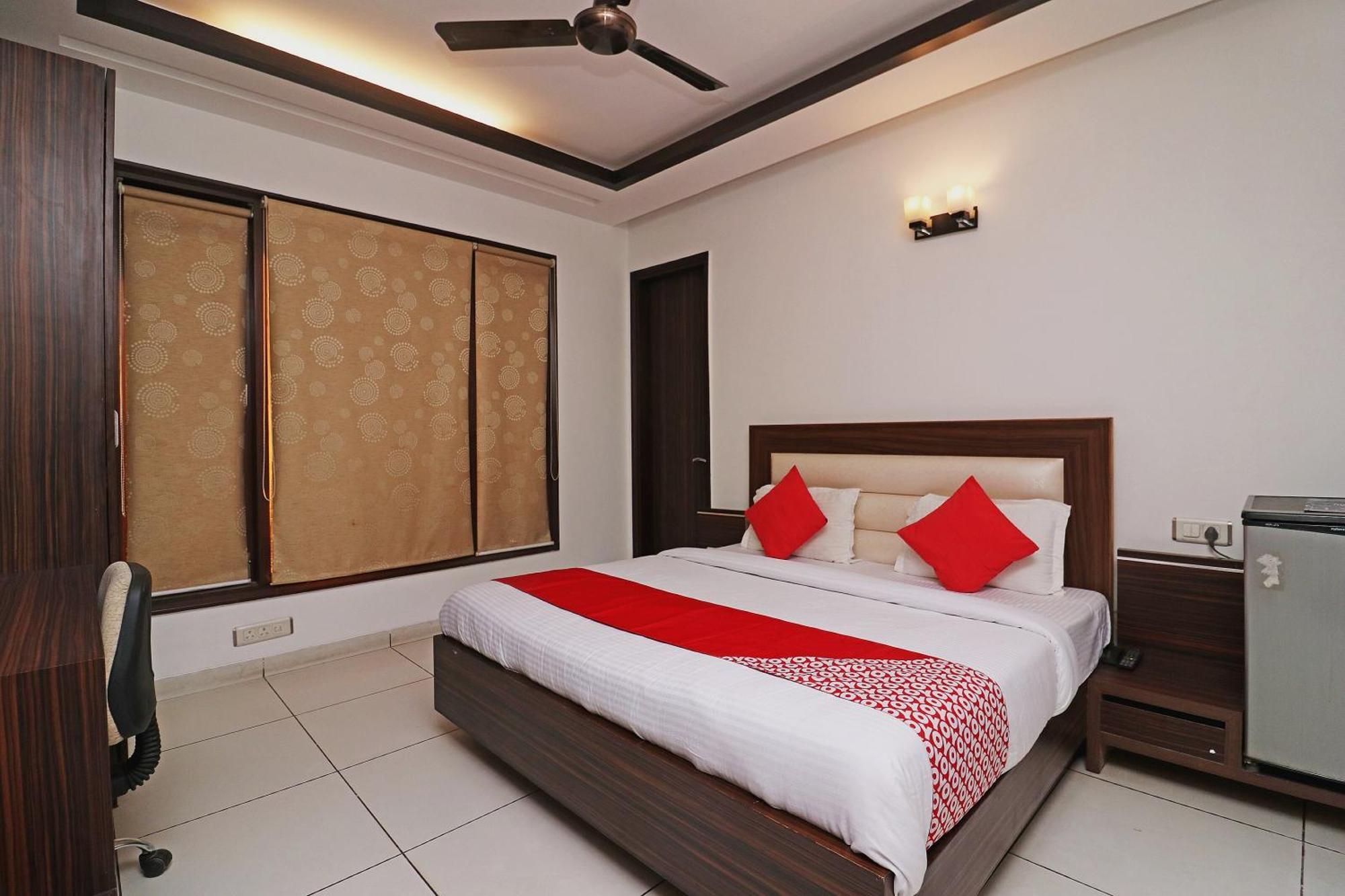 Wonderland Inn Near Aravali Biodiversity Park Gurgaon Zewnętrze zdjęcie