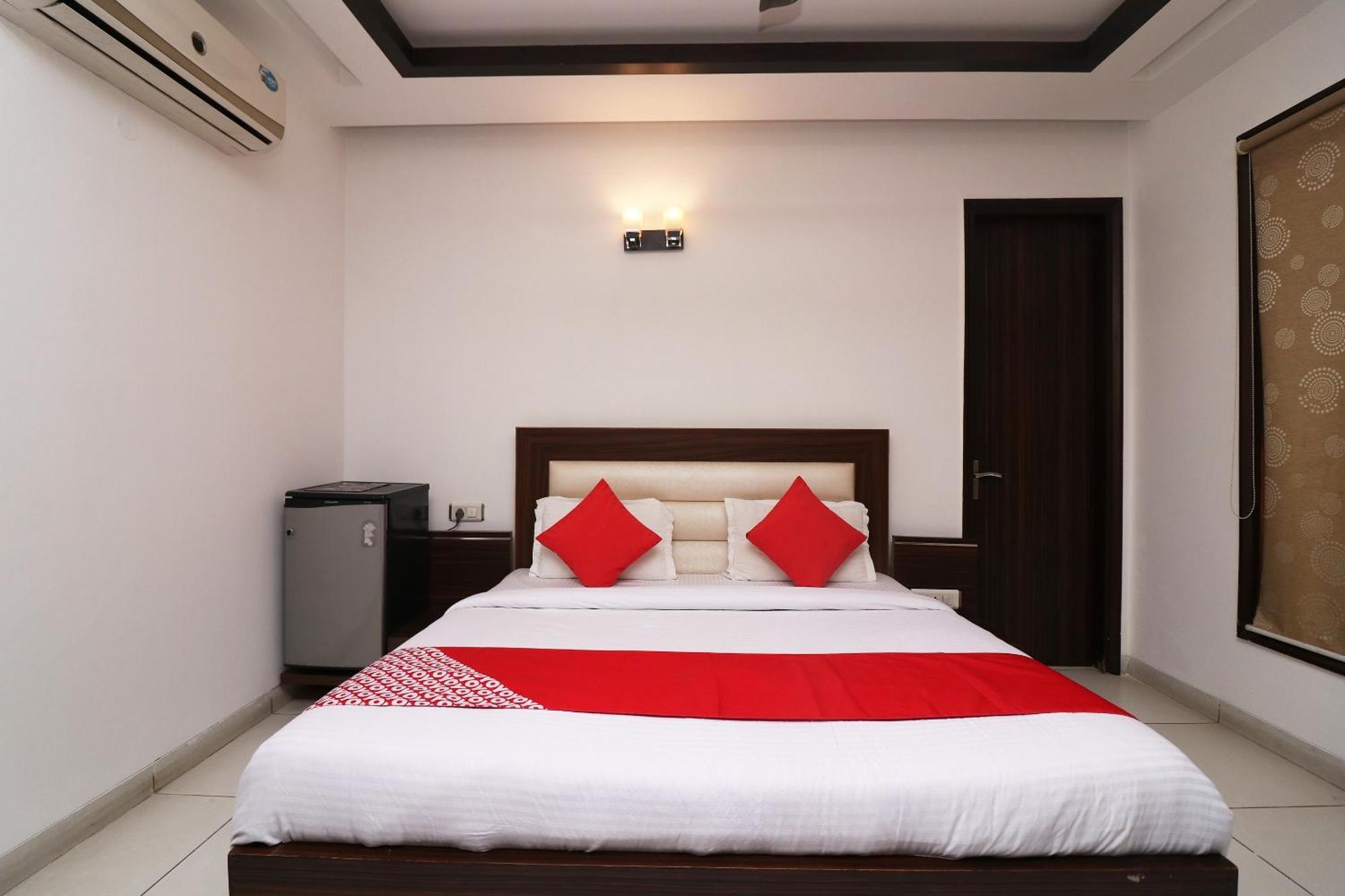Wonderland Inn Near Aravali Biodiversity Park Gurgaon Zewnętrze zdjęcie