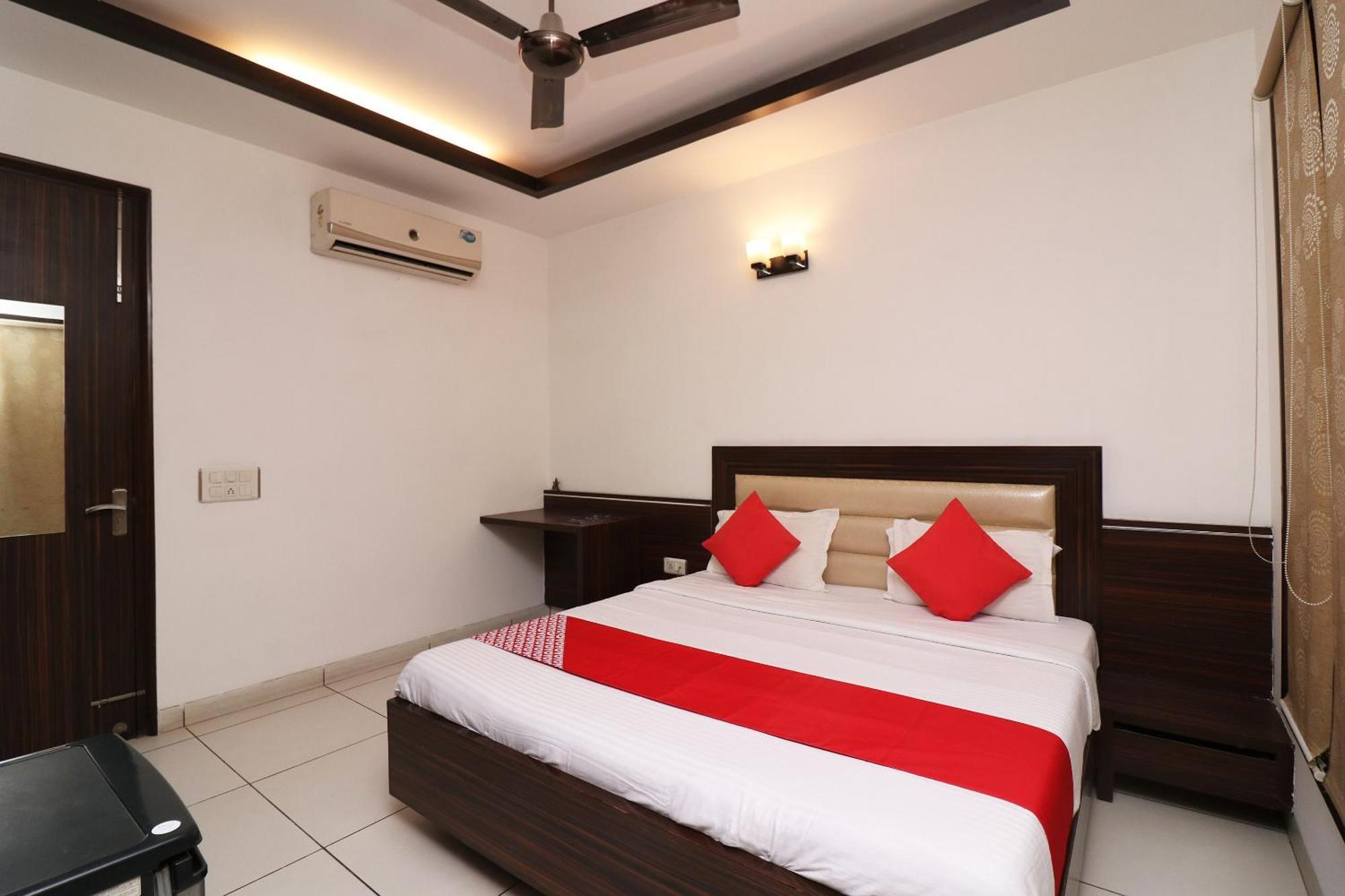 Wonderland Inn Near Aravali Biodiversity Park Gurgaon Zewnętrze zdjęcie